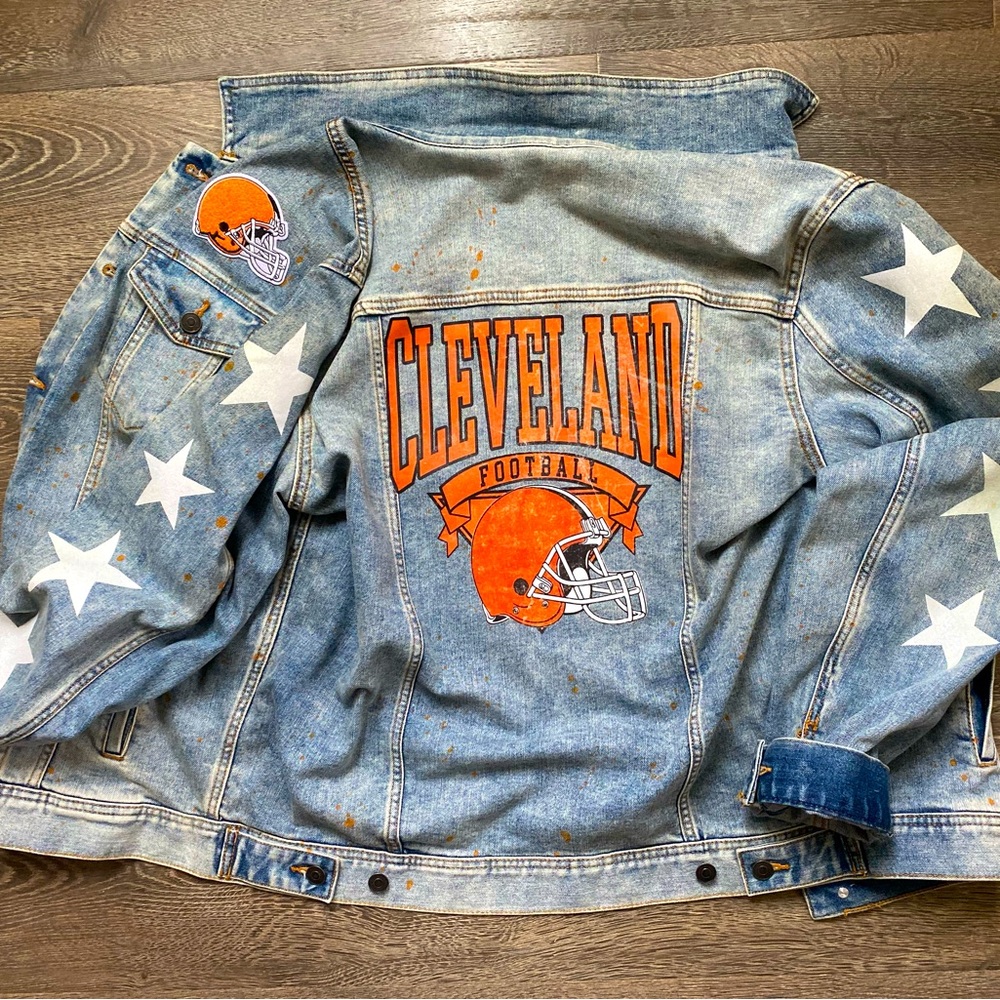Cleveland Browns sports denim jacket size large George brand